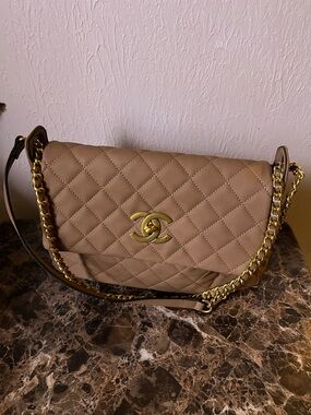 CHANEL Taupe Quilted Lambskin Shoulder Bag with Gold Chain